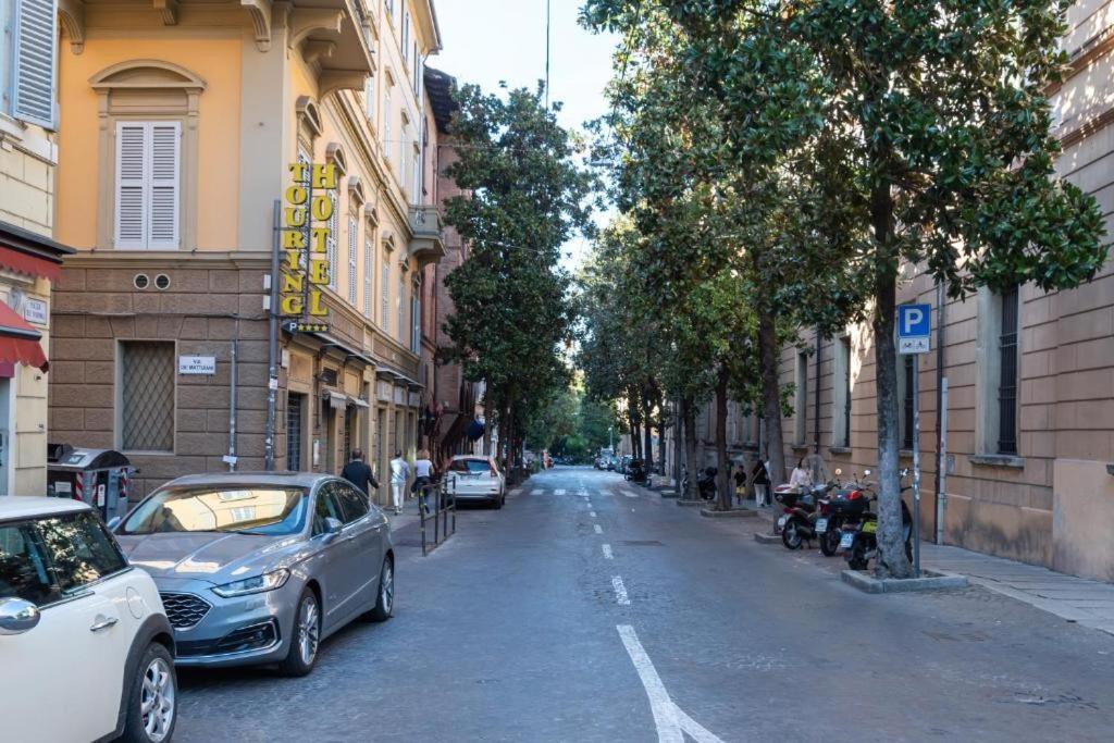 Piazza San Domenico Rooms - Bedinbolognacentro Eksteriør billede